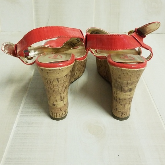 Candie's Rocking Tangerine Wedge - Picture 4 of 8